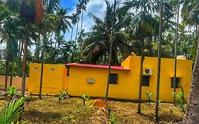 Shivalaya Farmstay Located Amdist Coconut Farm With River Access Near Isha,Adiyogi,Siruvani