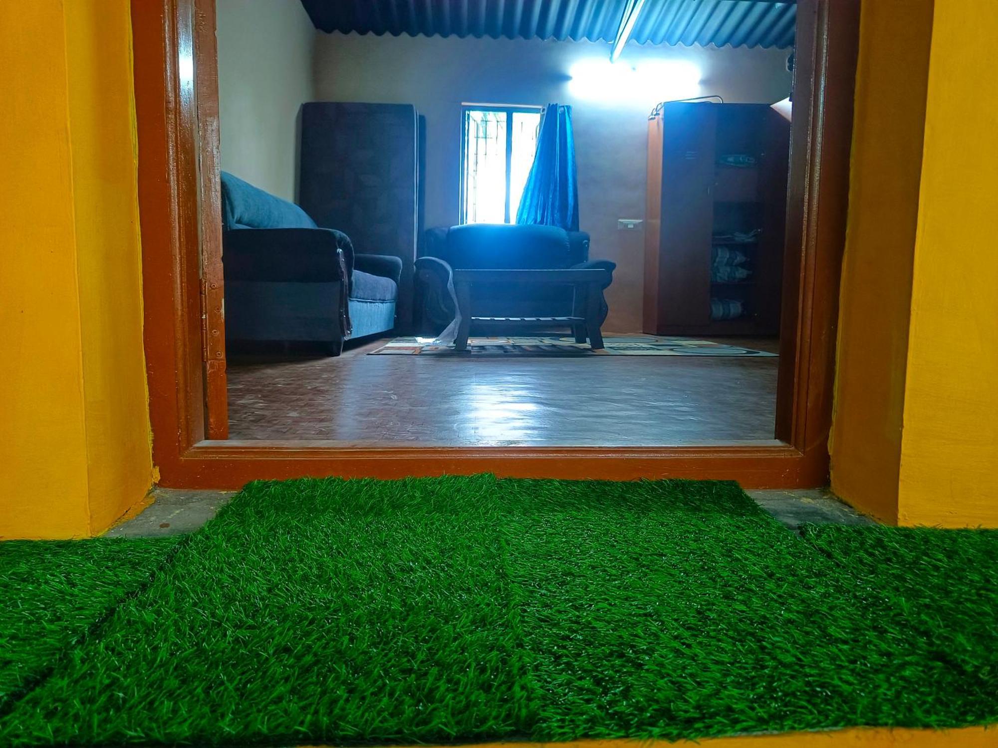 Shivalaya Farmstay Located Amdist Coconut Farm With River Access Near Isha,Adiyogi,Siruvani Alandurai Exterior photo